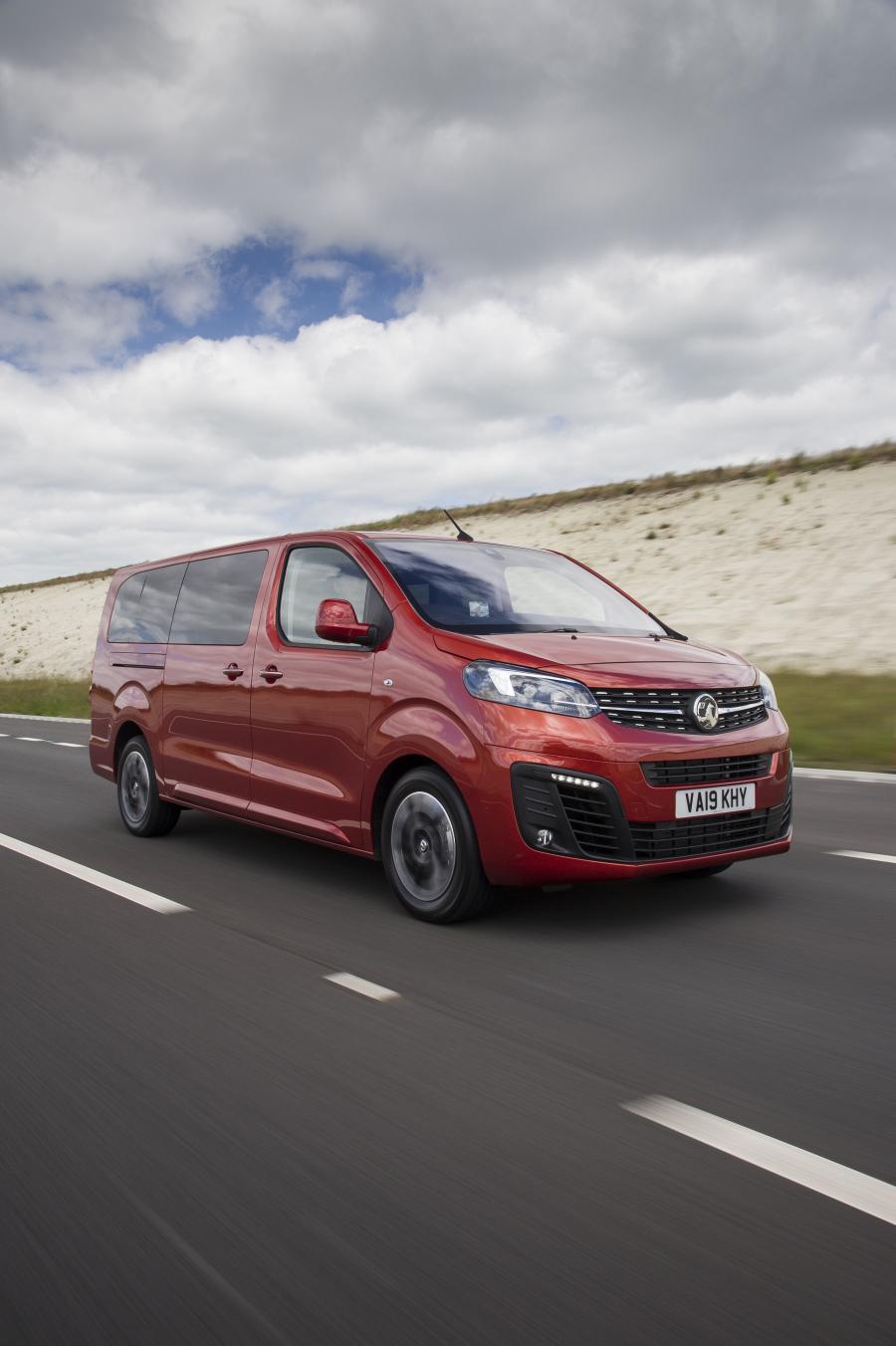  Vauxhall Vivaro Life 2019 года  (фото 5 из 28)